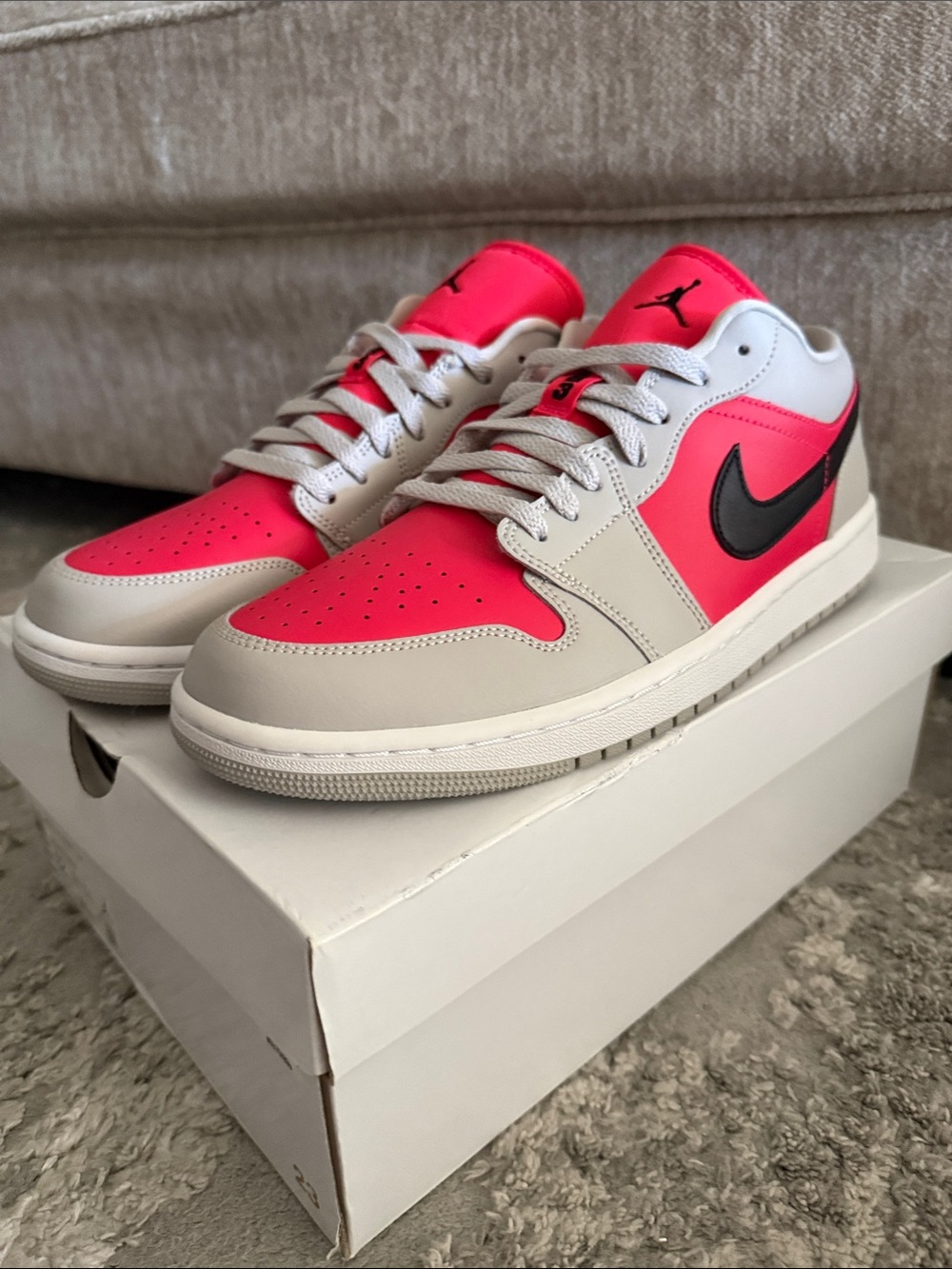 Air Jordan 1 Low Iron Ore Siren Red